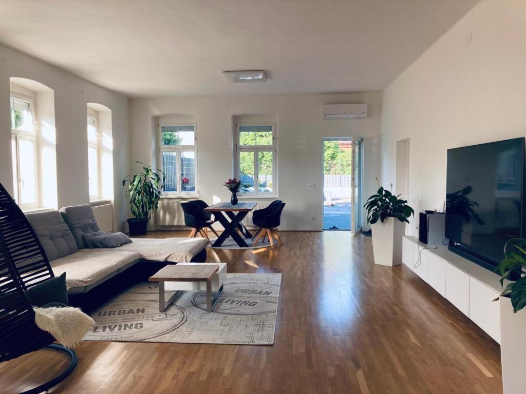 Villa Schoenfeld Schonfeld Bagian luar foto